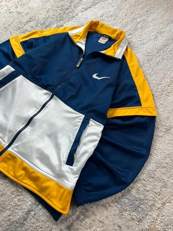 Jaqueta de trilha vintage anos 90 da Nike em azul-marinho e amarelo com zíper tamanho P – photo 2